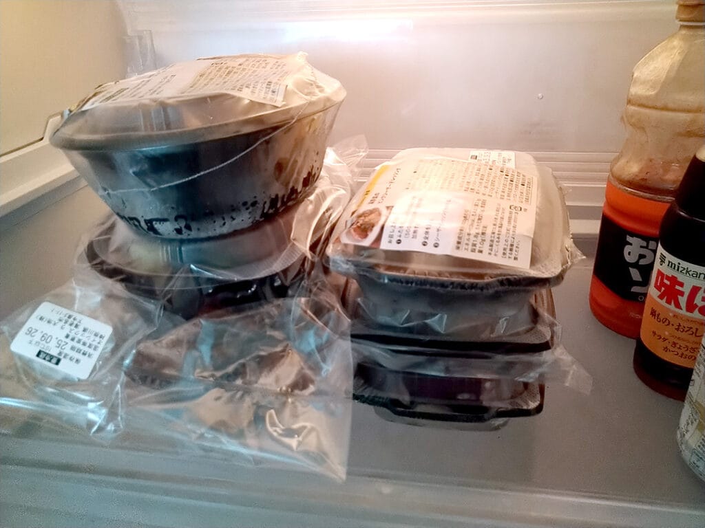 冷蔵庫にいれたデリOisix 3daysセット